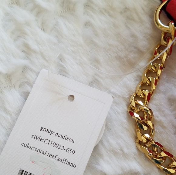 Crown & Ivy Coral Crossbody ⚡ - Picture 6 of 7